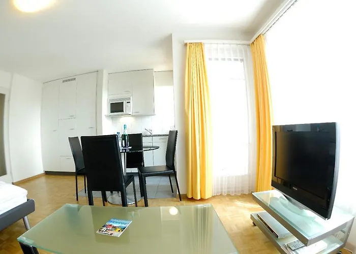 With View Over The - Vineyard 52 公寓 *