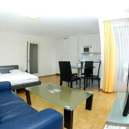 Pabs Résidences - Weinbergstrasse 68 Zúrich