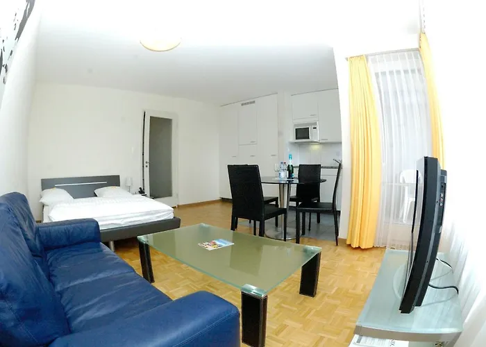 With View Over The - Vineyard 52 Ζυρίχη